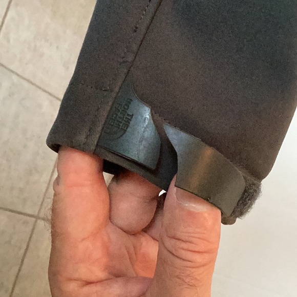 North Face jacket - Picture 7 of 7